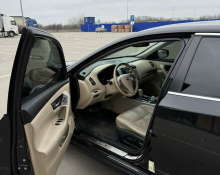 Черный Ниссан Альтима, объемом двигателя 2.49 л и пробегом 160 тыс. км за 9700 $, фото 8 на Automoto.ua