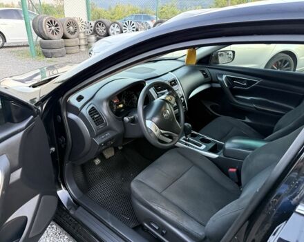 Чорний Ніссан Альтіма, об'ємом двигуна 2.5 л та пробігом 110 тис. км за 8800 $, фото 7 на Automoto.ua