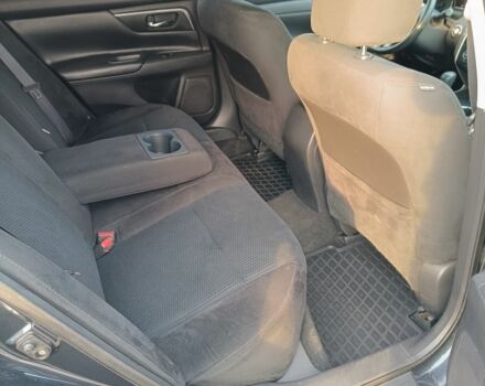 Черный Ниссан Альтима, объемом двигателя 2.5 л и пробегом 258 тыс. км за 7900 $, фото 10 на Automoto.ua