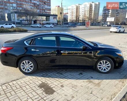 Черный Ниссан Альтима, объемом двигателя 2.49 л и пробегом 153 тыс. км за 8650 $, фото 3 на Automoto.ua