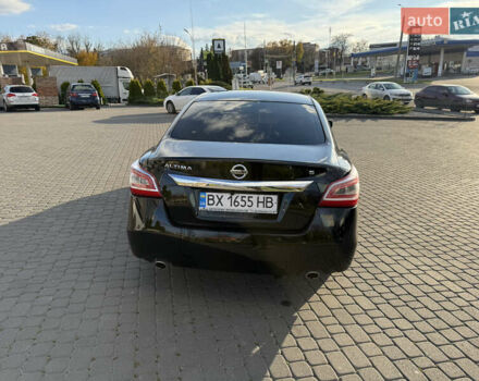 Черный Ниссан Альтима, объемом двигателя 2.49 л и пробегом 280 тыс. км за 8399 $, фото 4 на Automoto.ua