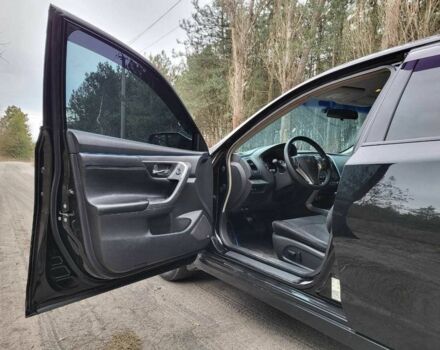 Черный Ниссан Альтима, объемом двигателя 2.5 л и пробегом 224 тыс. км за 8000 $, фото 7 на Automoto.ua