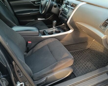 Черный Ниссан Альтима, объемом двигателя 2.5 л и пробегом 258 тыс. км за 7900 $, фото 11 на Automoto.ua