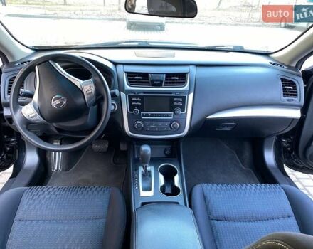 Черный Ниссан Альтима, объемом двигателя 2.49 л и пробегом 153 тыс. км за 8650 $, фото 25 на Automoto.ua