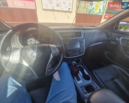 Черный Ниссан Альтима, объемом двигателя 2.49 л и пробегом 171 тыс. км за 10700 $, фото 11 на Automoto.ua