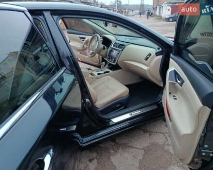 Чорний Ніссан Альтіма, об'ємом двигуна 2.49 л та пробігом 129 тис. км за 11700 $, фото 10 на Automoto.ua