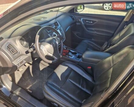 Черный Ниссан Альтима, объемом двигателя 2.49 л и пробегом 171 тыс. км за 10700 $, фото 8 на Automoto.ua