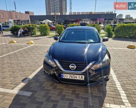 Черный Ниссан Альтима, объемом двигателя 2.49 л и пробегом 171 тыс. км за 10700 $, фото 1 на Automoto.ua