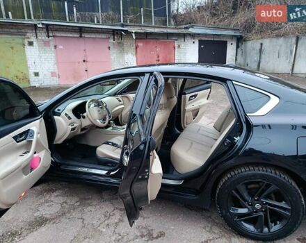 Чорний Ніссан Альтіма, об'ємом двигуна 2.49 л та пробігом 129 тис. км за 11700 $, фото 14 на Automoto.ua