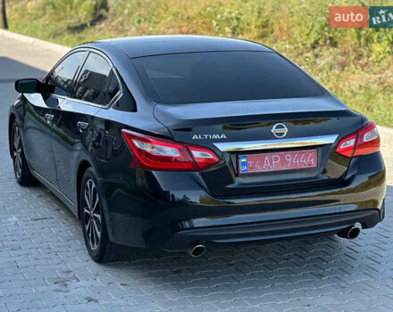 Чорний Ніссан Альтіма, об'ємом двигуна 2.5 л та пробігом 220 тис. км за 9500 $, фото 10 на Automoto.ua