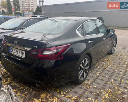 Черный Ниссан Альтима, объемом двигателя 2.49 л и пробегом 171 тыс. км за 8888 $, фото 15 на Automoto.ua