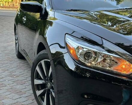 Черный Ниссан Альтима, объемом двигателя 2.49 л и пробегом 145 тыс. км за 12500 $, фото 9 на Automoto.ua