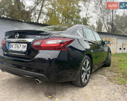 Черный Ниссан Альтима, объемом двигателя 2.49 л и пробегом 171 тыс. км за 8888 $, фото 17 на Automoto.ua
