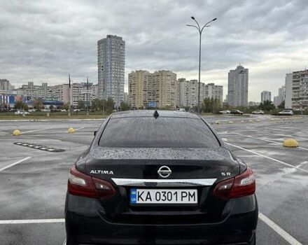 Черный Ниссан Альтима, объемом двигателя 2.49 л и пробегом 162 тыс. км за 13400 $, фото 3 на Automoto.ua