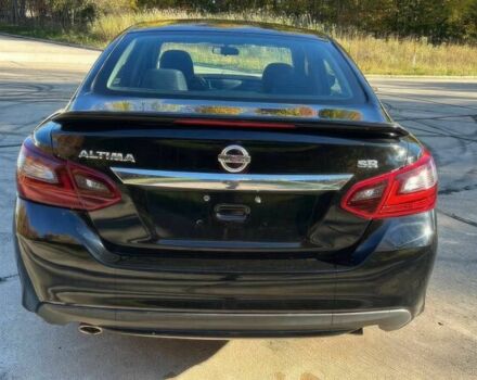 Черный Ниссан Альтима, объемом двигателя 2.5 л и пробегом 68 тыс. км за 9500 $, фото 6 на Automoto.ua