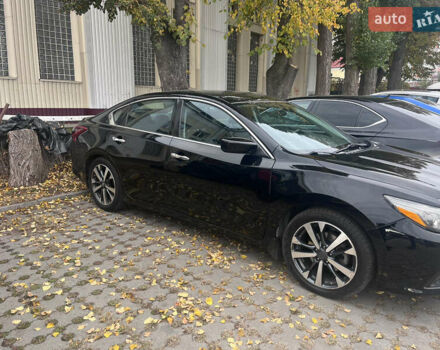 Черный Ниссан Альтима, объемом двигателя 2.49 л и пробегом 171 тыс. км за 8888 $, фото 12 на Automoto.ua