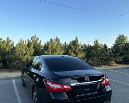 Черный Ниссан Альтима, объемом двигателя 2.5 л и пробегом 163 тыс. км за 9100 $, фото 3 на Automoto.ua