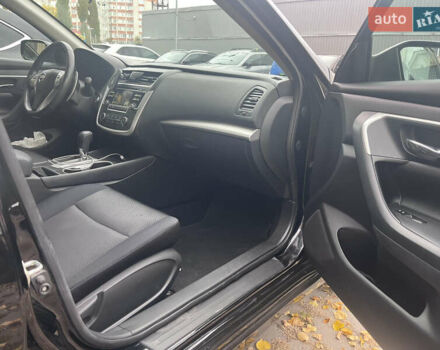 Черный Ниссан Альтима, объемом двигателя 2.49 л и пробегом 171 тыс. км за 8888 $, фото 28 на Automoto.ua