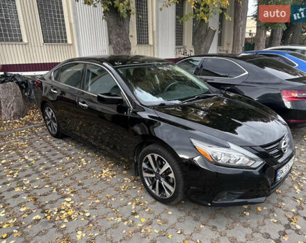 Черный Ниссан Альтима, объемом двигателя 2.49 л и пробегом 171 тыс. км за 8888 $, фото 3 на Automoto.ua