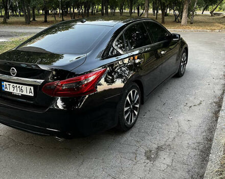 Черный Ниссан Альтима, объемом двигателя 2.49 л и пробегом 139 тыс. км за 11850 $, фото 6 на Automoto.ua