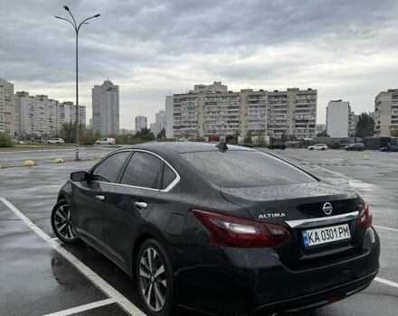 Черный Ниссан Альтима, объемом двигателя 2.49 л и пробегом 162 тыс. км за 13400 $, фото 2 на Automoto.ua