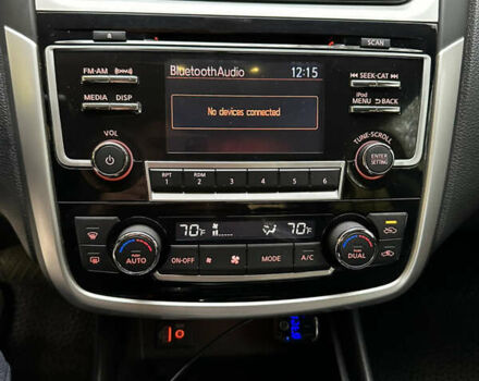 Черный Ниссан Альтима, объемом двигателя 2.49 л и пробегом 142 тыс. км за 11500 $, фото 18 на Automoto.ua