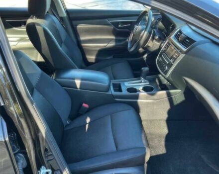 Черный Ниссан Альтима, объемом двигателя 2.5 л и пробегом 68 тыс. км за 9500 $, фото 9 на Automoto.ua