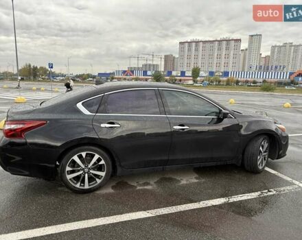 Черный Ниссан Альтима, объемом двигателя 2.49 л и пробегом 162 тыс. км за 13400 $, фото 7 на Automoto.ua