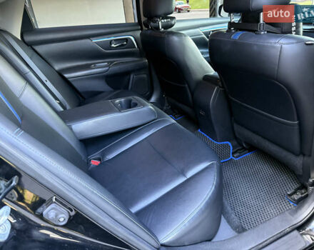 Черный Ниссан Альтима, объемом двигателя 2.49 л и пробегом 120 тыс. км за 10999 $, фото 12 на Automoto.ua