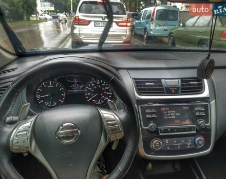 Черный Ниссан Альтима, объемом двигателя 2.49 л и пробегом 68 тыс. км за 13200 $, фото 11 на Automoto.ua