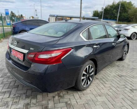 Черный Ниссан Альтима, объемом двигателя 2.5 л и пробегом 175 тыс. км за 8000 $, фото 3 на Automoto.ua