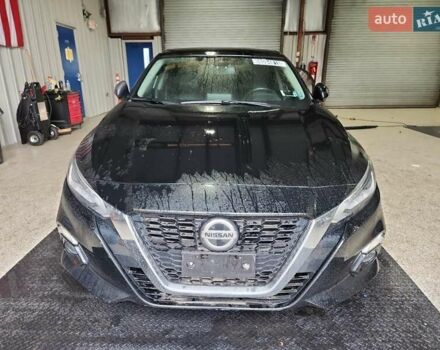 Черный Ниссан Альтима, объемом двигателя 2.5 л и пробегом 59 тыс. км за 2900 $, фото 4 на Automoto.ua