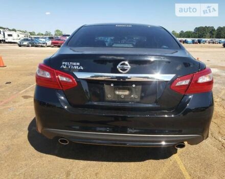 Черный Ниссан Альтима, объемом двигателя 2.5 л и пробегом 53 тыс. км за 3000 $, фото 3 на Automoto.ua