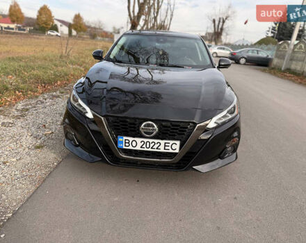 Черный Ниссан Альтима, объемом двигателя 2.49 л и пробегом 122 тыс. км за 16100 $, фото 7 на Automoto.ua