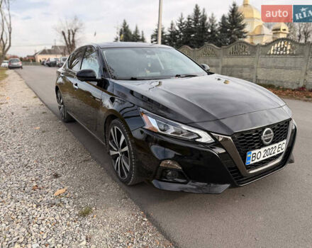 Черный Ниссан Альтима, объемом двигателя 2.49 л и пробегом 122 тыс. км за 16100 $, фото 2 на Automoto.ua