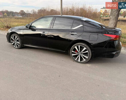 Черный Ниссан Альтима, объемом двигателя 2.49 л и пробегом 122 тыс. км за 16100 $, фото 9 на Automoto.ua