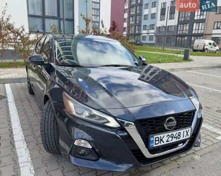 Черный Ниссан Альтима, объемом двигателя 2.49 л и пробегом 103 тыс. км за 17490 $, фото 10 на Automoto.ua