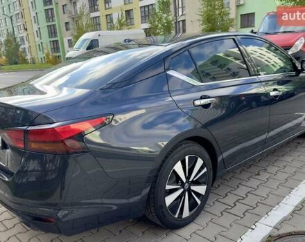 Черный Ниссан Альтима, объемом двигателя 2.49 л и пробегом 103 тыс. км за 17490 $, фото 5 на Automoto.ua