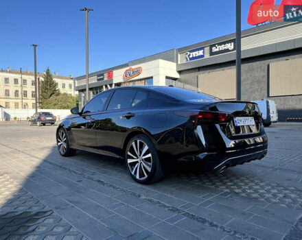 Черный Ниссан Альтима, объемом двигателя 2.49 л и пробегом 42 тыс. км за 15999 $, фото 3 на Automoto.ua