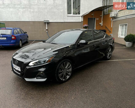 Чорний Ніссан Альтіма, об'ємом двигуна 2.49 л та пробігом 80 тис. км за 14499 $, фото 3 на Automoto.ua