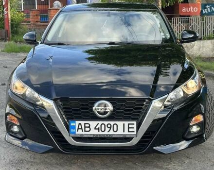 Черный Ниссан Альтима, объемом двигателя 2.49 л и пробегом 68 тыс. км за 15900 $, фото 5 на Automoto.ua