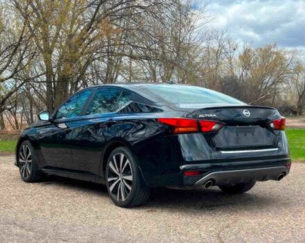 Черный Ниссан Альтима, объемом двигателя 2.5 л и пробегом 44 тыс. км за 9700 $, фото 2 на Automoto.ua