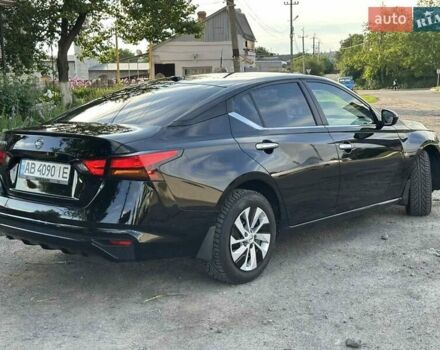 Черный Ниссан Альтима, объемом двигателя 2.49 л и пробегом 68 тыс. км за 15900 $, фото 4 на Automoto.ua