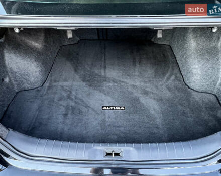 Черный Ниссан Альтима, объемом двигателя 2.49 л и пробегом 42 тыс. км за 15999 $, фото 18 на Automoto.ua