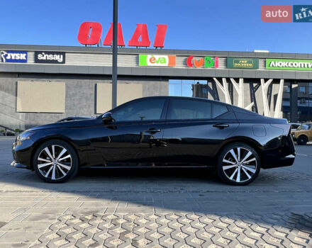 Черный Ниссан Альтима, объемом двигателя 2.49 л и пробегом 42 тыс. км за 15999 $, фото 6 на Automoto.ua