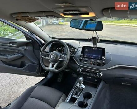 Черный Ниссан Альтима, объемом двигателя 2.49 л и пробегом 68 тыс. км за 15900 $, фото 13 на Automoto.ua