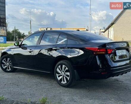 Черный Ниссан Альтима, объемом двигателя 2.49 л и пробегом 68 тыс. км за 15900 $, фото 2 на Automoto.ua