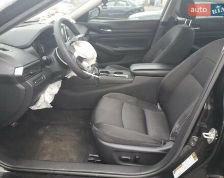 Черный Ниссан Альтима, объемом двигателя 2.49 л и пробегом 75 тыс. км за 2600 $, фото 6 на Automoto.ua