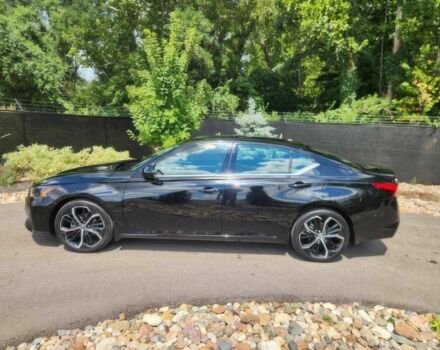 Черный Ниссан Альтима, объемом двигателя 2.5 л и пробегом 26 тыс. км за 9000 $, фото 3 на Automoto.ua