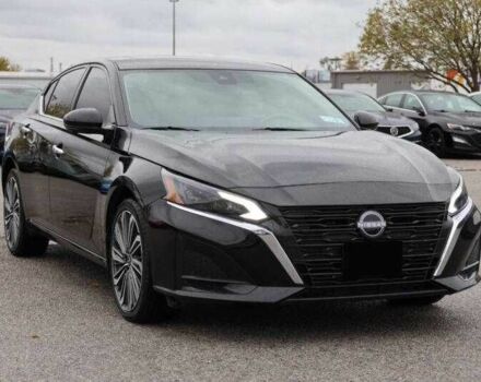 Черный Ниссан Альтима, объемом двигателя 2.5 л и пробегом 32 тыс. км за 7300 $, фото 3 на Automoto.ua